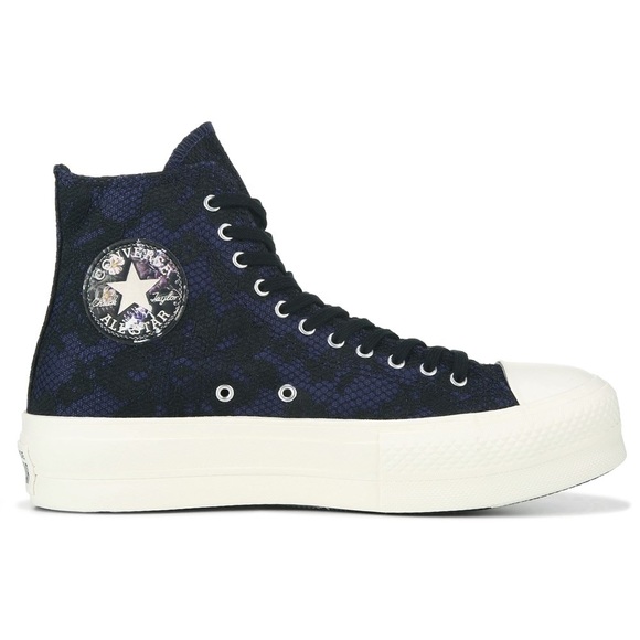 🔥 Converse Chuck Taylor All Star Hi Lift Platform Sneaker
Size 8 US/39 Eur🔥 - Picture 3 of 7